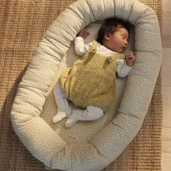 Filibabba Babynest - Breezy Harmony Tender Green Breezy Harmony Tender Green 14 Filibabba Babynest - Breezy Harmony Tender Green Breezy Harmony Tender Green -Ergobaby store unnamed file 1270