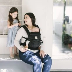 Ergobaby Omni 360 Black -Ergobaby store unnamed file 13