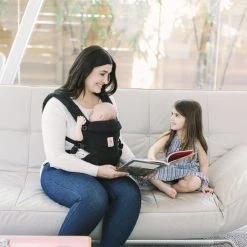 Ergobaby Omni 360 Black -Ergobaby store unnamed file 14