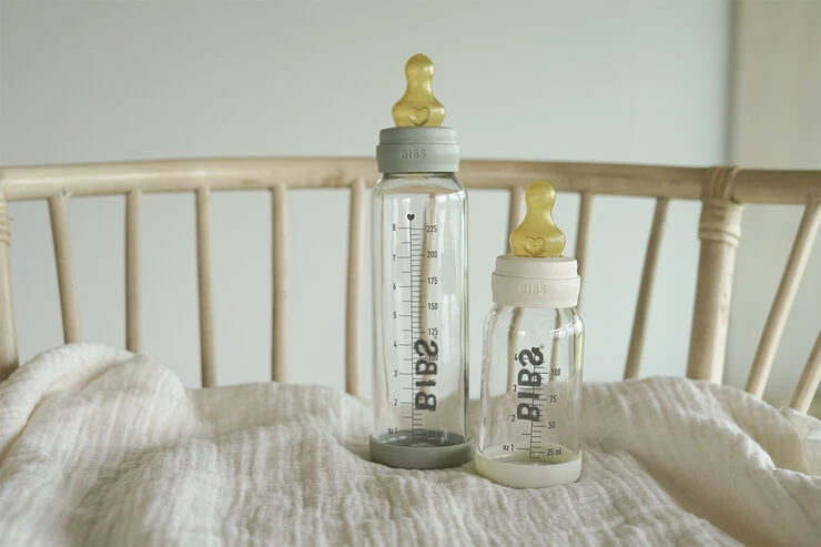 BIBS Baby Glass Bottle Complete Set Latex 110ml Ivory Ivory 5 BIBS Baby Glass Bottle Complete Set Latex 110ml Ivory Ivory - Billede 3