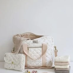 Cam Cam Copenhagen Changing Bag - OCS Poppies Poppies 7 Cam Cam Copenhagen Changing Bag - OCS Poppies Poppies -Ergobaby store unnamed file 1657