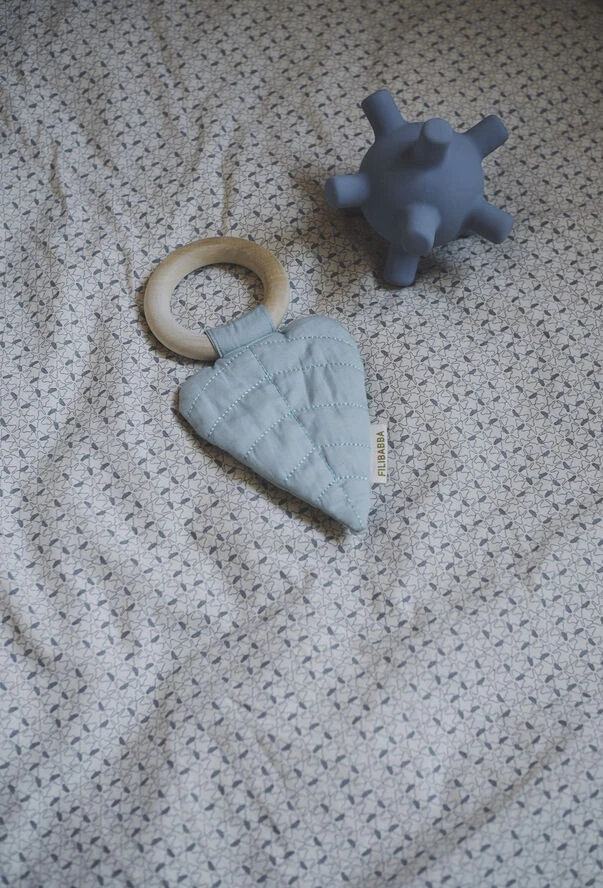 Filibabba Baby Sense Ball - Powder Blue Powder Blue 4 Filibabba Baby Sense Ball - Powder Blue Powder Blue - Billede 2