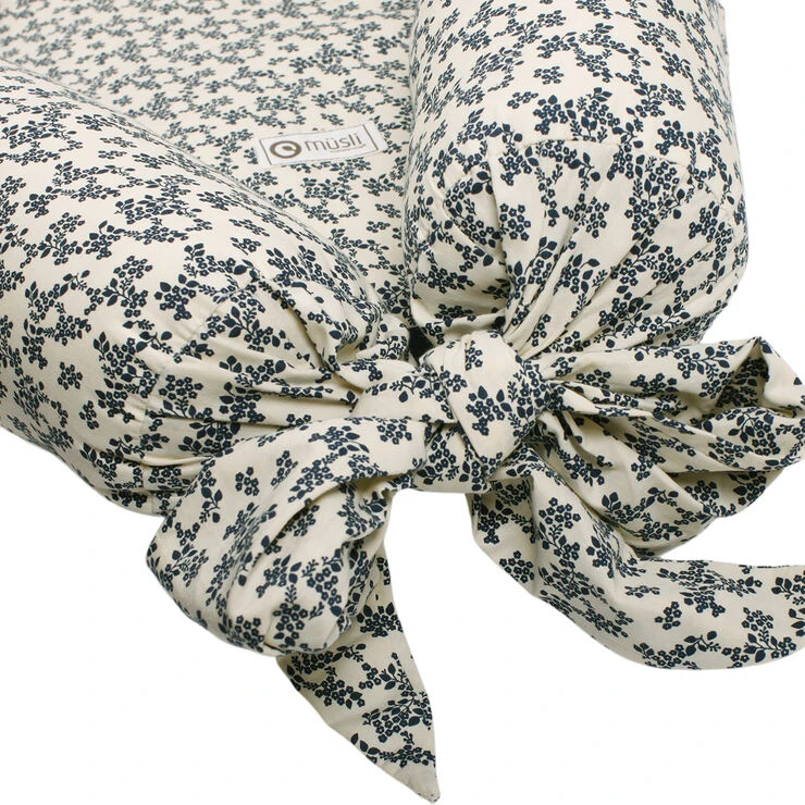 Müsli By Green Cotton Meadow Baby Nest Midnight 4 Müsli By Green Cotton Meadow Baby Nest Midnight - Billede 2