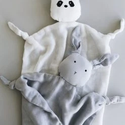 Liewood Agnete Nusseklud Rabbit Dumbo Grey 7 Liewood Agnete Nusseklud Rabbit Dumbo Grey -Ergobaby store unnamed file 2430