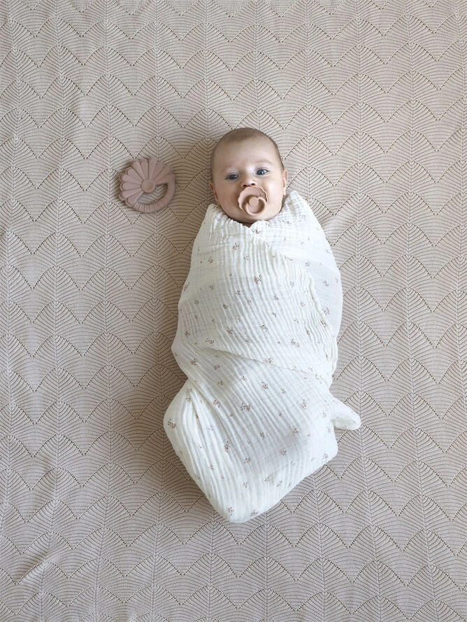 Cam Cam Copenhagen Swaddle - GOTS Poppies Poppies 4 Cam Cam Copenhagen Swaddle - GOTS Poppies Poppies - Billede 2