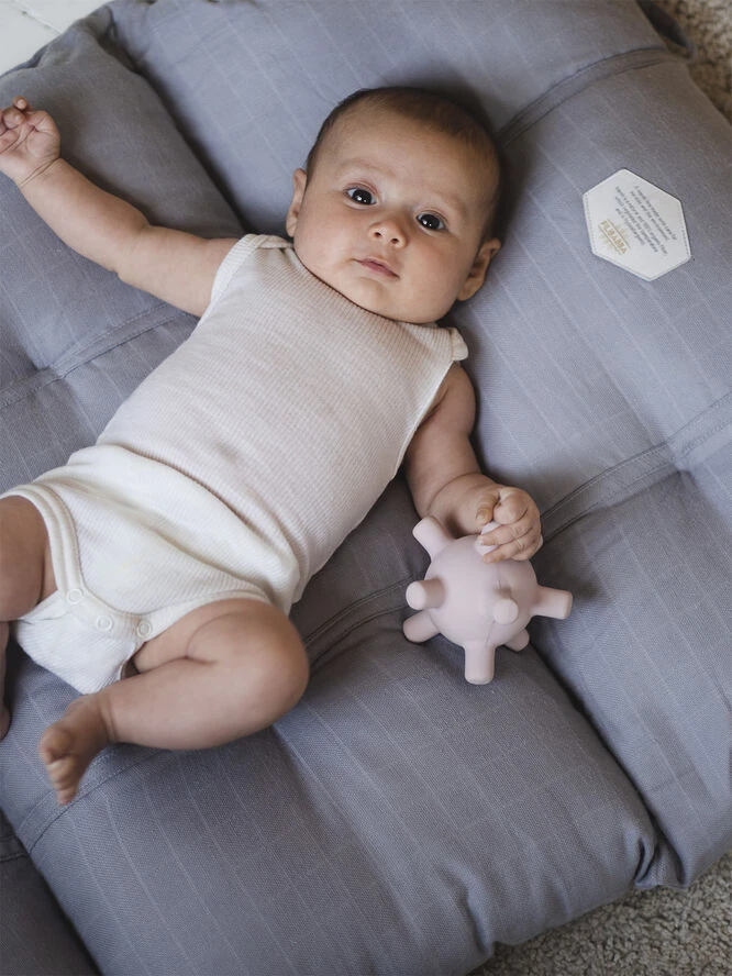 Filibabba Baby Sense Ball - Light Lavender Light Lavender 5 Filibabba Baby Sense Ball - Light Lavender Light Lavender - Billede 3