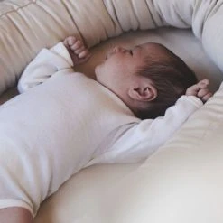 Filibabba Babynest Kapok - Nature White Kapok 13 Filibabba Babynest Kapok - Nature White Kapok -Ergobaby store unnamed file 258