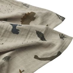 Liewood Lewis Muslin Cloth 2-pack Dino Dark Sandy Mix 5 Liewood Lewis Muslin Cloth 2-pack Dino Dark Sandy Mix -Ergobaby store unnamed file 2588