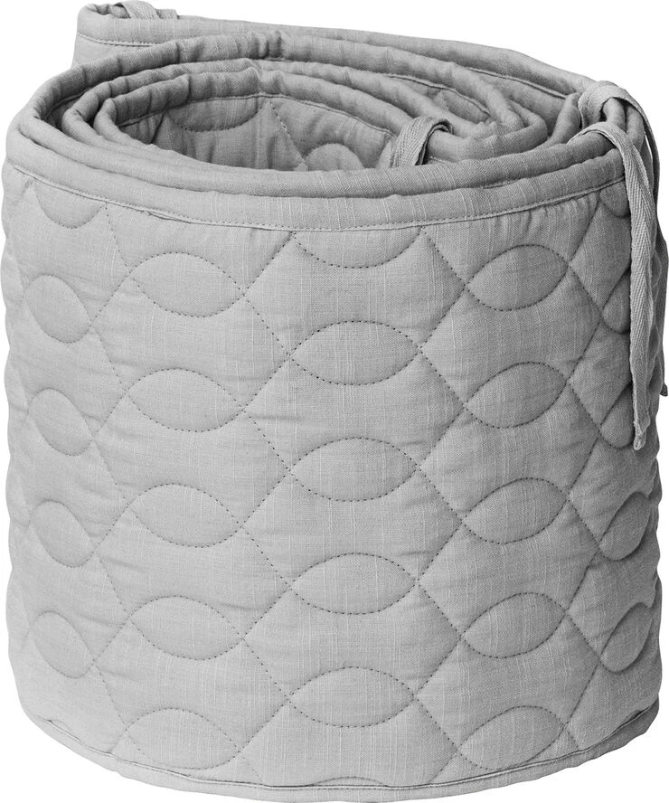 Sebra Quiltet Sengerand, Elephant Grey 3 Sebra Quiltet Sengerand, Elephant Grey