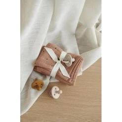 Liewood Lewis Muslin Cloth 2-pack Classic Dot Tuscany Rose 5 Liewood Lewis Muslin Cloth 2-pack Classic Dot Tuscany Rose -Ergobaby store unnamed file 2879