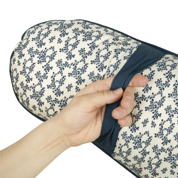 Müsli By Green Cotton Meadow Nursing Pillow Midnight 4 Müsli By Green Cotton Meadow Nursing Pillow Midnight - Billede 2