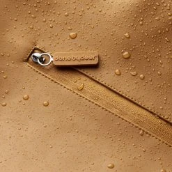 Done By Deer Pusle Rygsæk Mustard 12 Done By Deer Pusle Rygsæk Mustard -Ergobaby store unnamed file 350