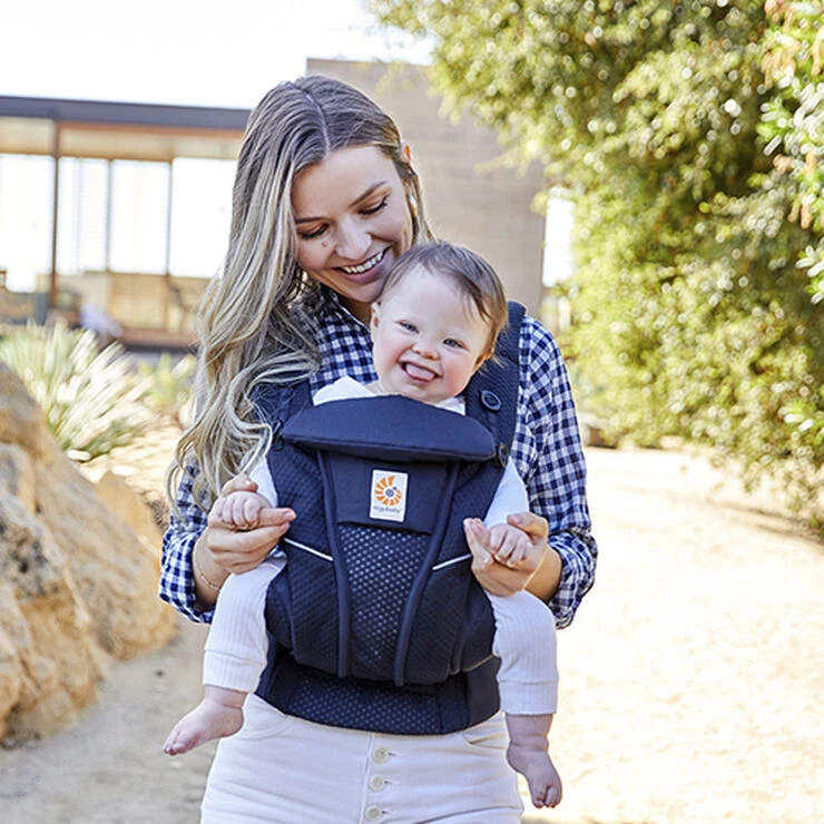 Ergobaby Omni Breeze Midnight Blue 6 Ergobaby Omni Breeze Midnight Blue - Billede 4