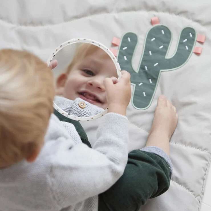 Done By Deer Sanselegetæppe Deer Friends Sand Sand 11 Done By Deer Sanselegetæppe Deer Friends Sand Sand - Billede 9