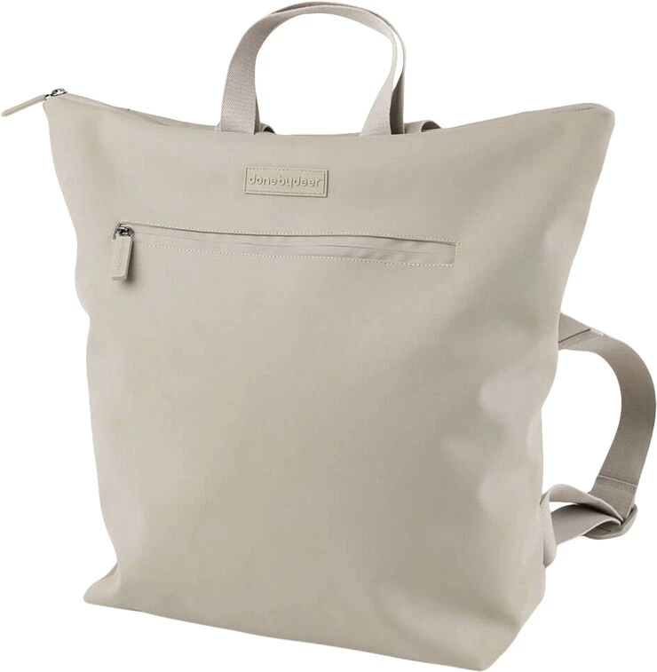 Done By Deer Puslerygsæk Sand SAND 3 Done By Deer Puslerygsæk Sand SAND