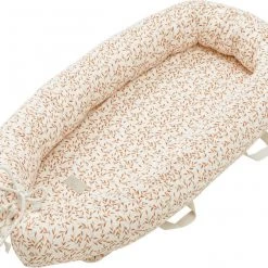Cam Cam Copenhagen Baby Nest W/ Zipper And Lining - OCS CARAMEL LEAVES